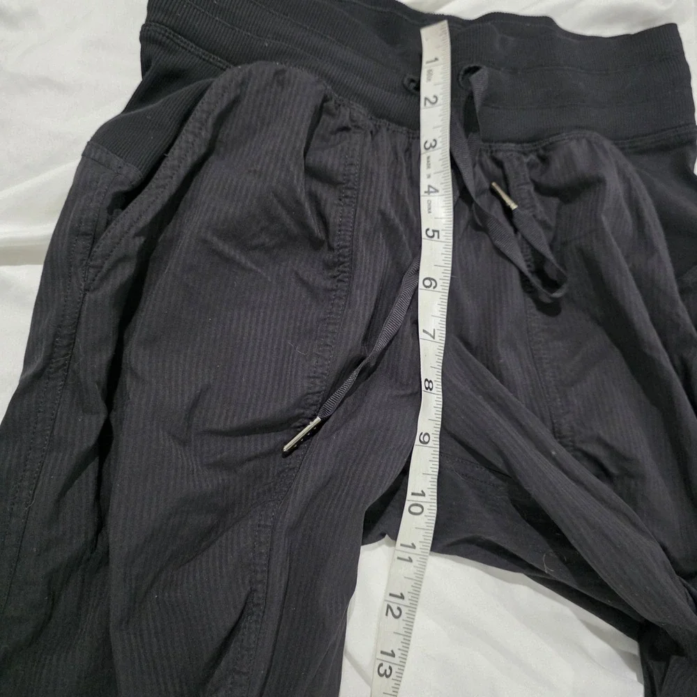 Lululemon Street To Studio Dance Pants Size 2 Black Workout Gym Athleisure